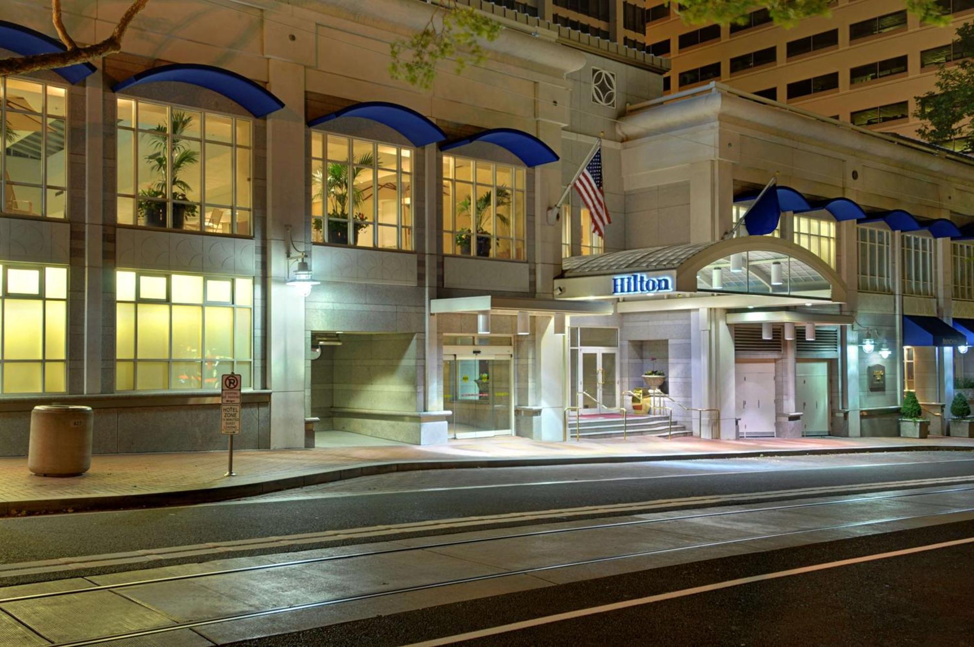 Hotel Hilton Portland Downtown Exterior foto